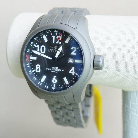 Invicta Black/Matte-Gray Steel Watch+NEW BATTERIES - Picture 6 of 14